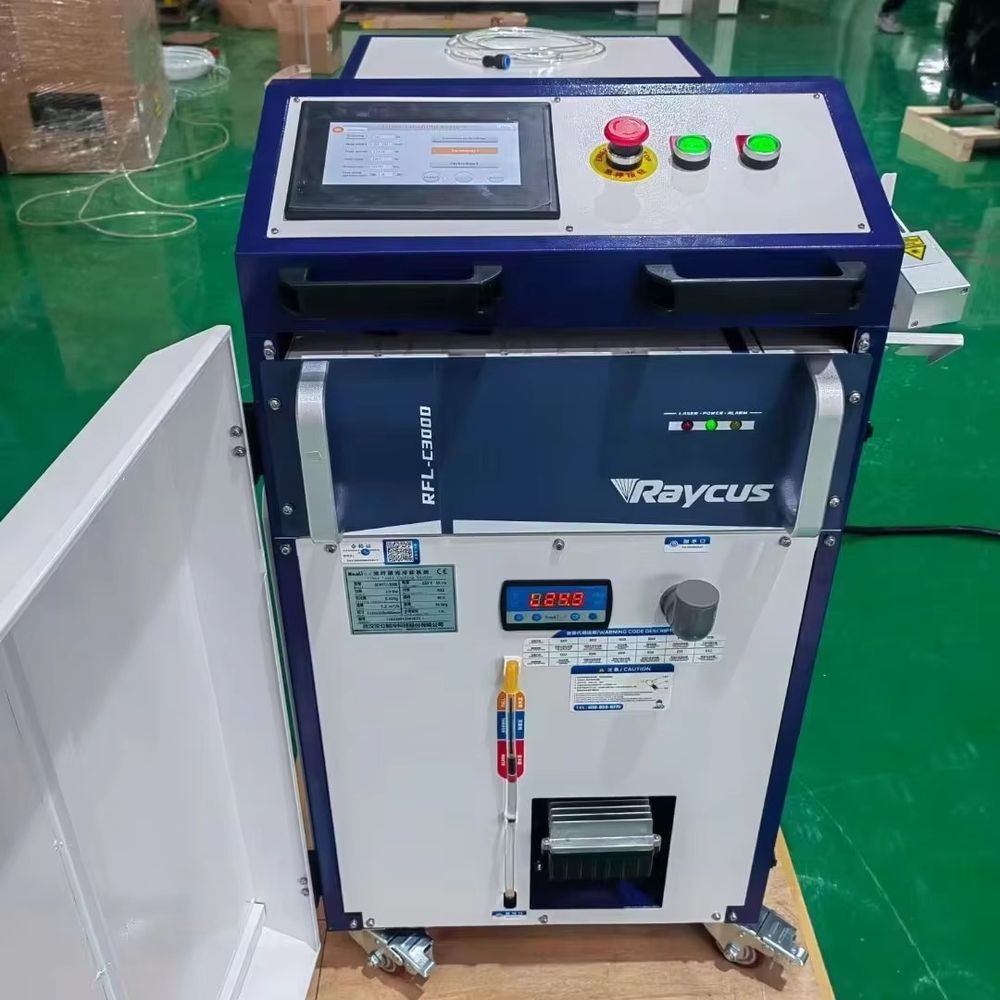 Industrial Laser Rust Remover - 1500W 3000W新型工業用水冷式パルスレーザークリーナー ハンドヘルド金属錆び塗料除去装置
