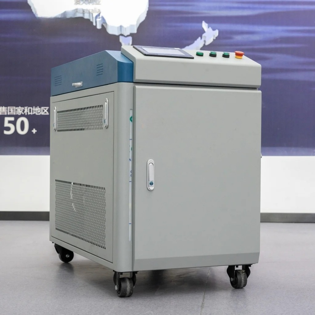 新型産業用レーザー洗浄機 連続3000w ハンドヘルド高品質 - Industrial Laser Cleaning Machine Price のレビューと価格